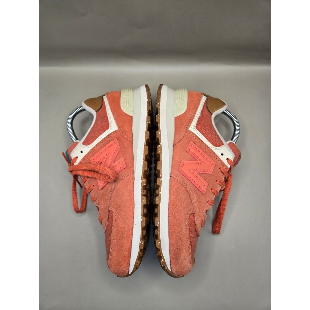 New Balance 574 Shoes Womens 8.5 B Global Surf Gum Suede Casual Classic Sneakers - Picture 6 of 8